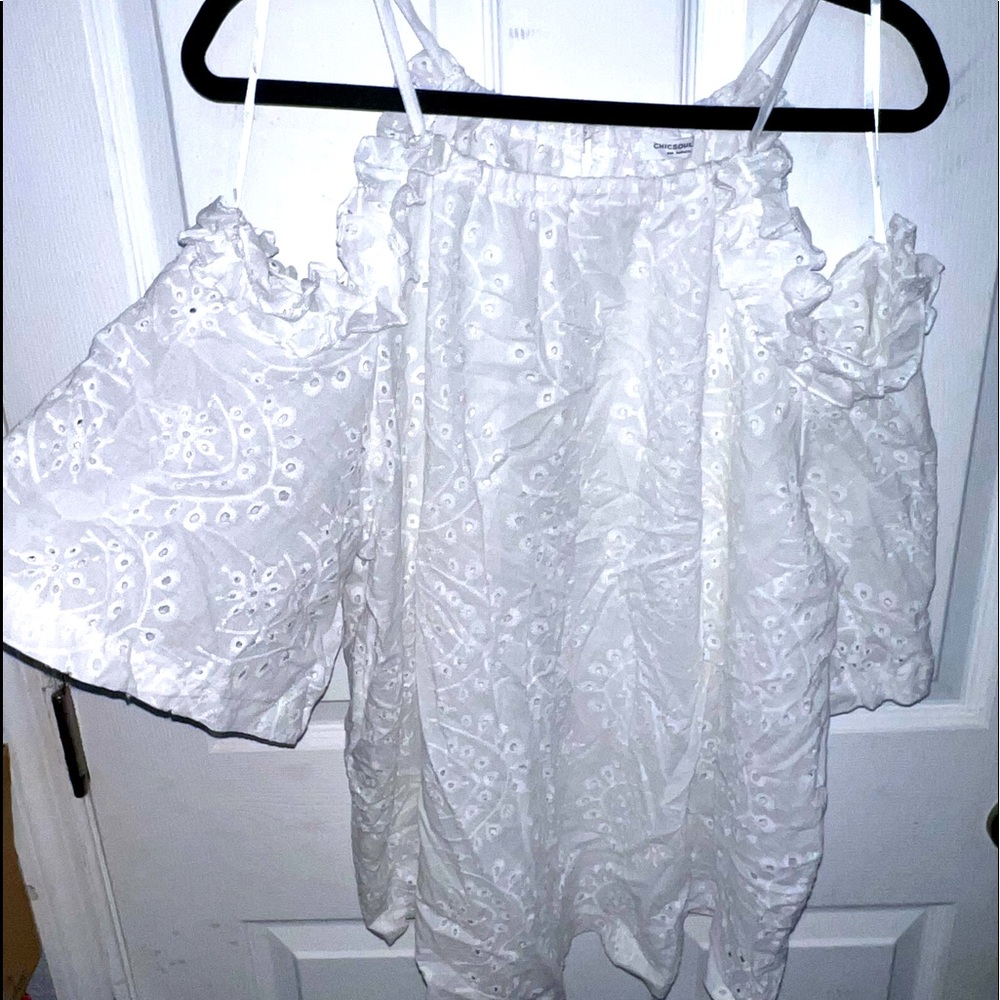 NWOT cold shoulder eyelet top
